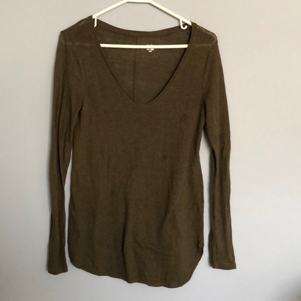 Long sleeve light wear